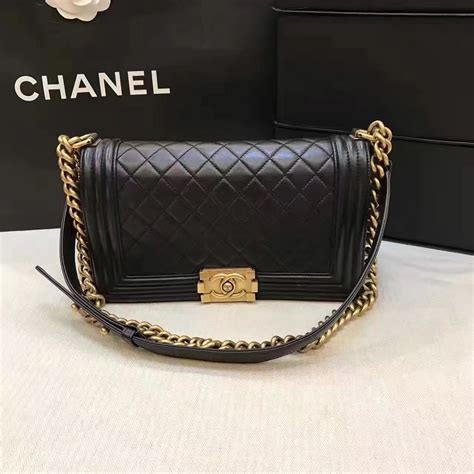 chanel boy bag 15b|boy Chanel bag price.